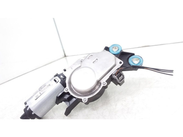 Двигатель стеклоочистителя заднего стекла