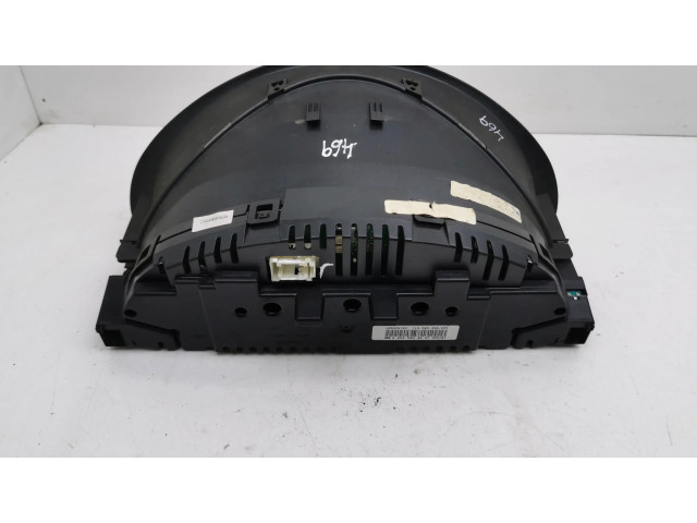 Přístrojová deska Mercedes-Benz C W203 2004 A2035404947