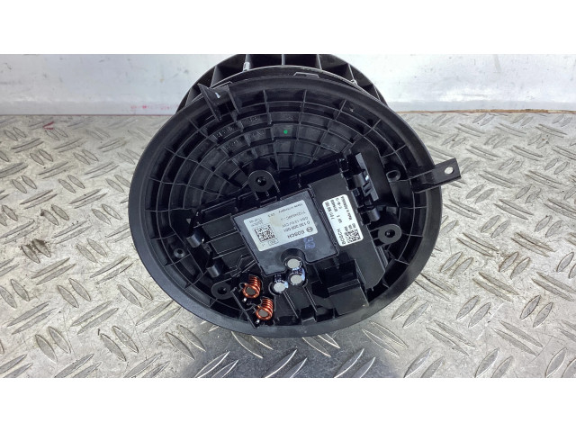 Вентилятор печки    0130309001, F011500093   Mercedes-Benz GLC X253 C253