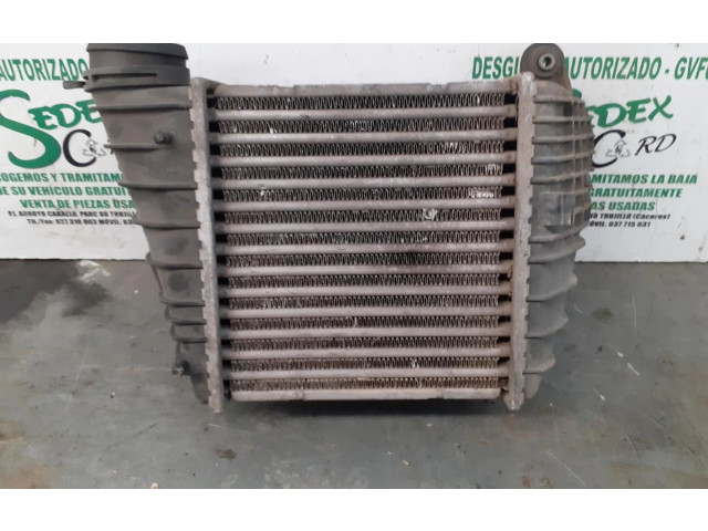 Интеркулер 1J0145803F Audi A3 S3 8L