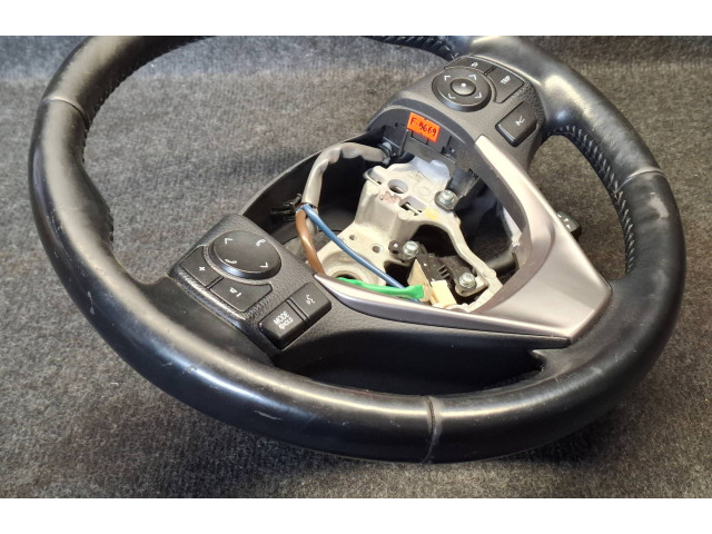 Volant Toyota RAV 4 (XA40) 2017