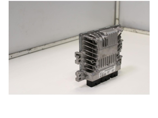 Блок управления топливных форсунок 8V41-12A650-AD Ford Kuga I 2008