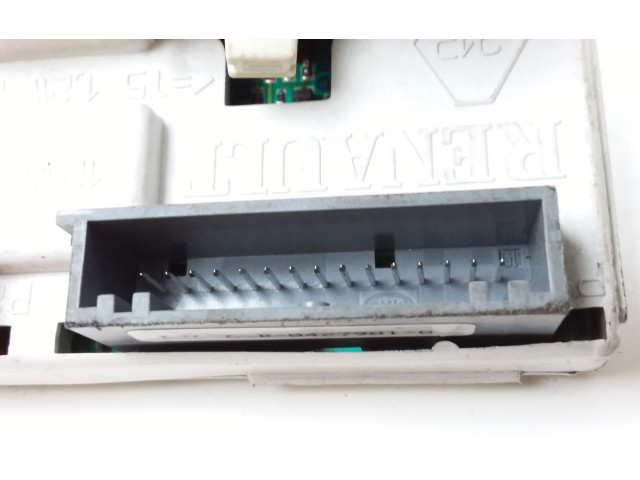 Дисплей P8200028364A, P8200028364 Renault Scenic I