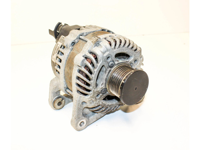 Генератор 231009933RB Renault Clio V