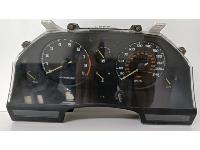 Přístrojová deska Toyota Celica T160 1987 83010-2B350