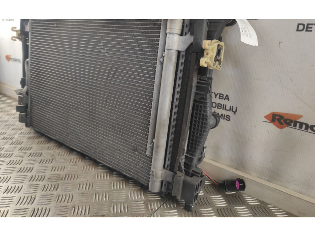 Pojistková skříňka Комплект радиатора 5Q0121251GR, 5Q0121251GR Volkswagen Tiguan 2019