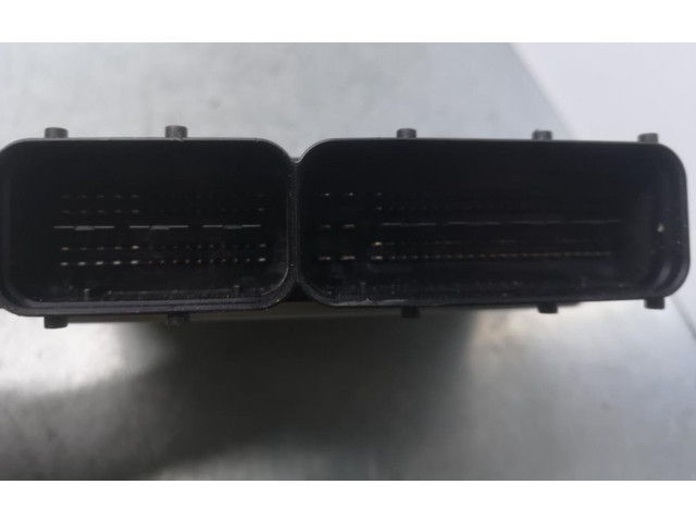 Блок управления двигателем Блок управления 03G906021KH Volkswagen Jetta V