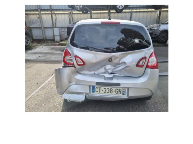 Ручка стеклоочистителей 7701048915 Renault Twingo II