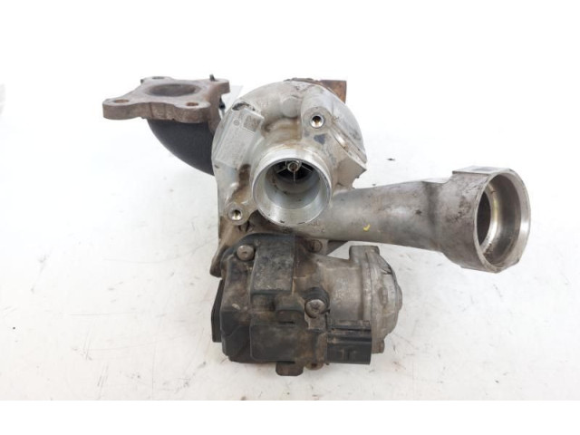 Vstřikovací lišta 04E1457215, 04E1457215 Volkswagen Caddy CPW