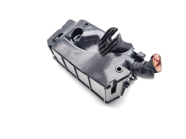 Блок предохранителей Audi A1