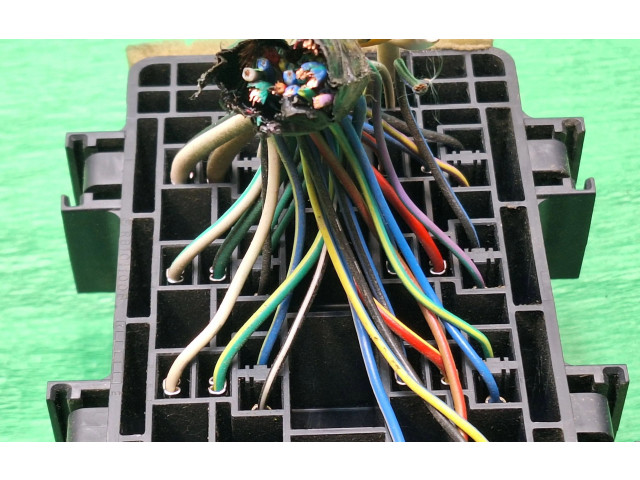 Блок предохранителей    Subaru Forester SH    