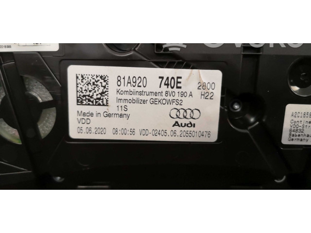 Панель приборов Audi Q2 -