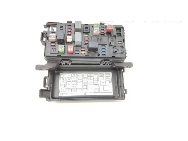   Pojistková skříňka YHTEC, B10D1   Chevrolet Spark 2010