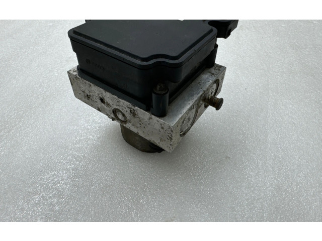 Блок АБС 600636300C Tesla Model S 2012 - года