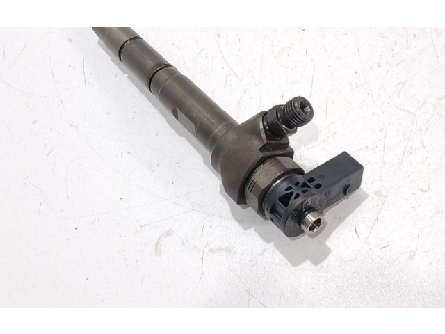 Форсунка 04L130277AJ, 04L130277G Skoda Octavia Mk3 (5E) CLHA