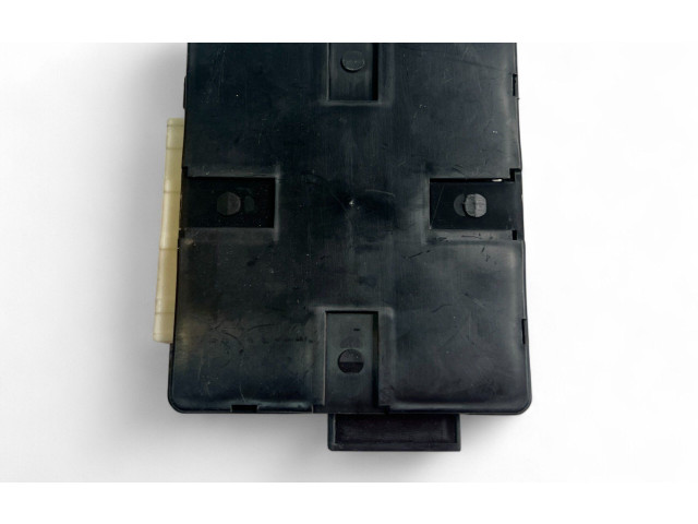 Блок управления 954003E310   KIA Sorento