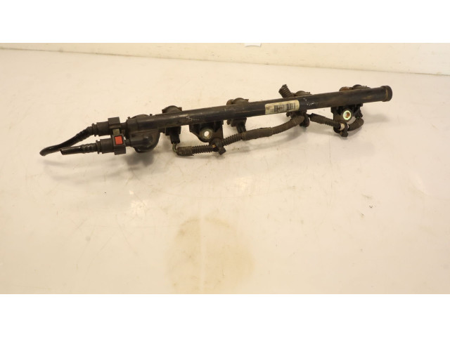 Магистральная трубка топлива    Ford Fiesta