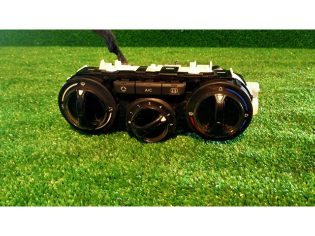 Блок управления климат-контролем 96722483ZD   Peugeot 2008 I
