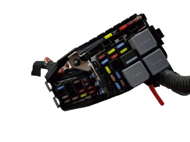 Блок предохранителей 6G9T14A067CA, 6G9T14A076MB Volvo S60