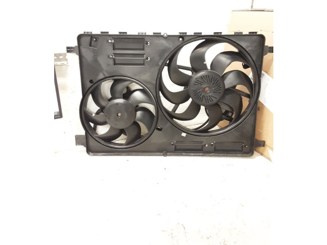 Вентилятор радиатора 31338823 Volvo V70