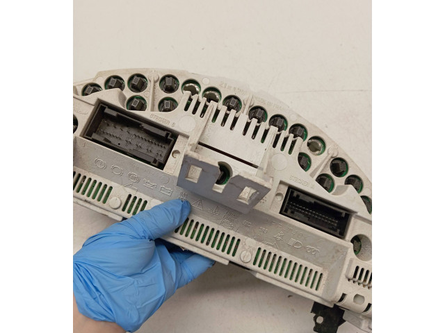 Přístrojová deska Mercedes-Benz A W168 1998 09051680091