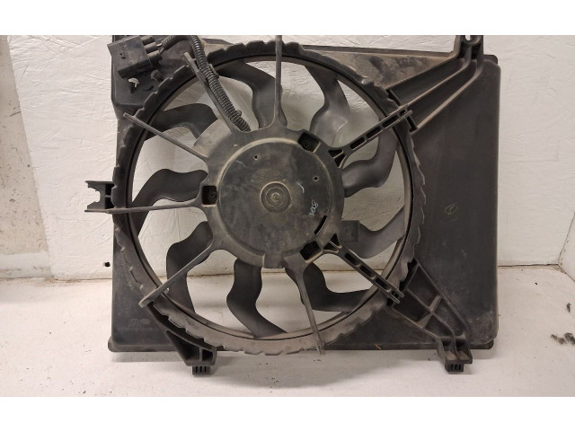 Вентилятор радиатора 253800X050 Hyundai i10