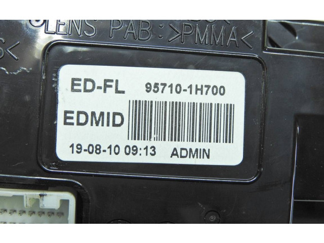 Дисплей    95710-1H700, 857101H700   KIA Ceed