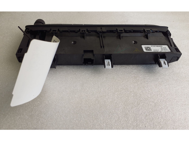 Блок управления климат-контролем 07357964950, 735796495 Jeep Avenger