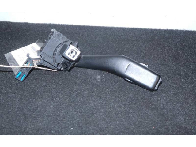 Ручка стеклоочистителей 1K0953519A Volkswagen Caddy