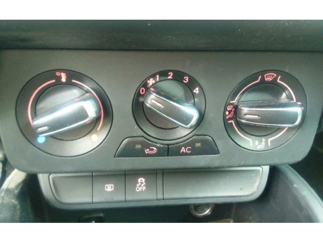 Блок управления климат-контролем 8X0820045A Audi A1