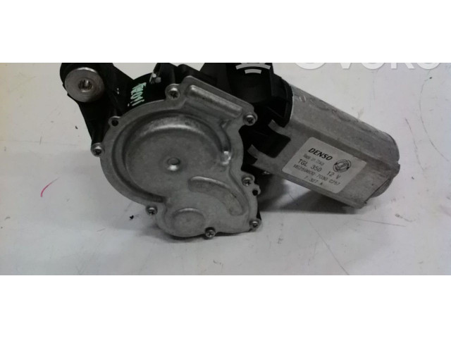 Моторчик заднего дворника Ms2596007030c757, MS2596007030C757    Fiat Idea