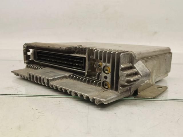 Řídící jednotka 1265450732 Mercedes-Benz S W126 1989