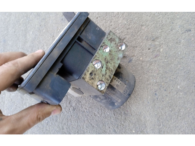 Блок АБС 1C0907379D Skoda Octavia Mk1 (1U) 1996 - 2004 года