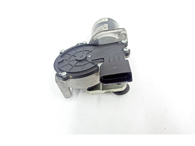 Моторчик дворников 220224F052, 443122464019 Audi A1