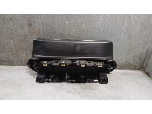 Дисплей    9824617380   Peugeot 2008 I