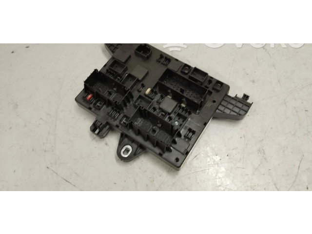 Блок комфорта 13368650 Vauxhall Astra J