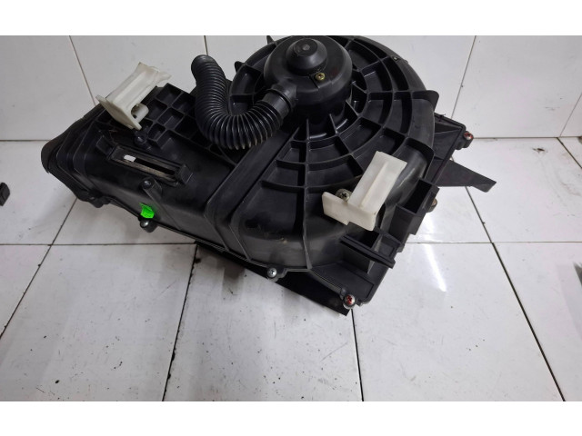 Вентилятор печки 3025030352 Nissan Almera Tino