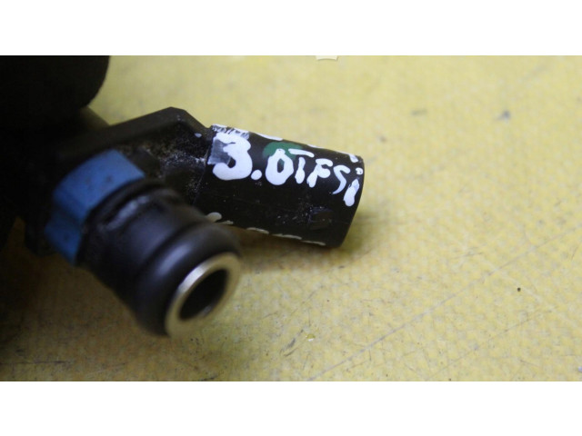 Vstřikovač 06E906031 Audi A8 S8 D4 4H