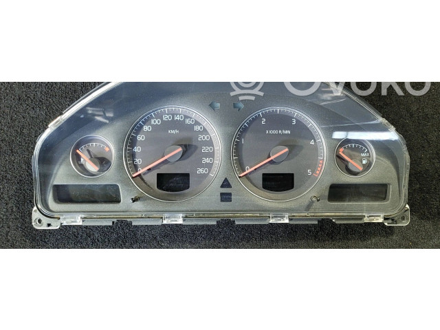 Панель приборов 0205493, 69294580T   Volvo V70       