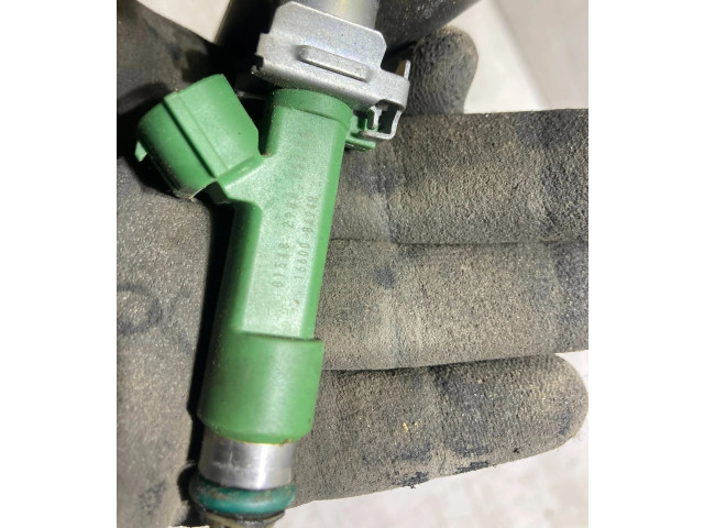 Комплект форсунок 175204021R    Renault Clio V   