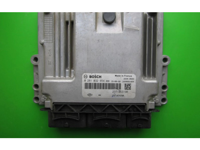 Řídící jednotka 237107476R, 0281032654 Renault Captur 2015