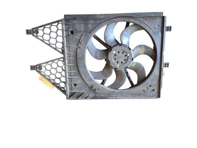 Вентилятор радиатора     6R0959455D    Audi A1 