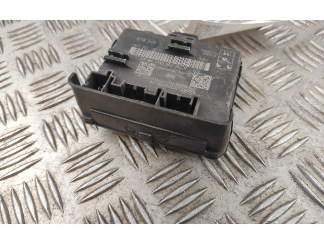 Блок управления дверью 8W1959395, 8W1959395   Audi Q5 SQ5
