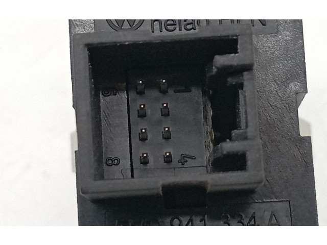 Přístrojová deska  Volkswagen Tiguan 2012 5M0941334  