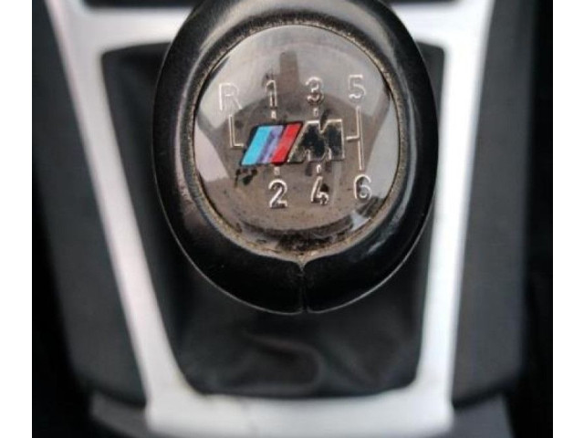 Моторчик дворников     BMW X3 E83