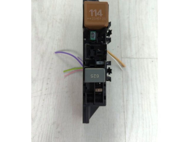 Турбина Ящик предохранителей (комплект) Citroen C5 X 9830004880, 10105