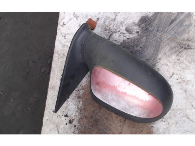 Zpětné zrcátko Citroen Saxo 1999