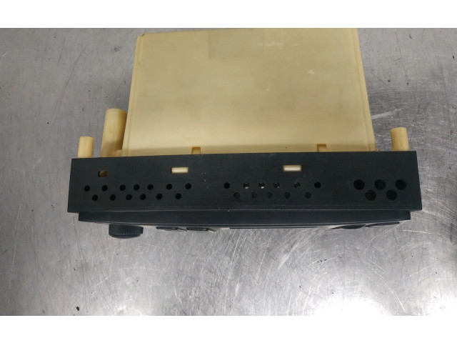 Блок управления климат-контролем MR360372 Mitsubishi Galant