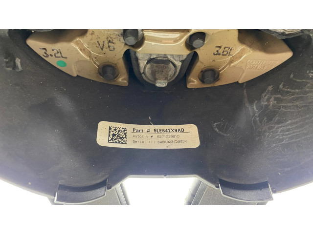 Volant Dodge Charger 2016 627132901D, 5LE642X9AD