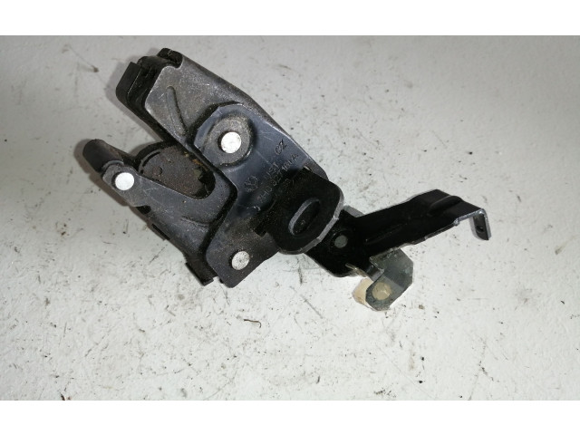 Zámek zadních dveří 7H0827161A Volkswagen Caddy 2005